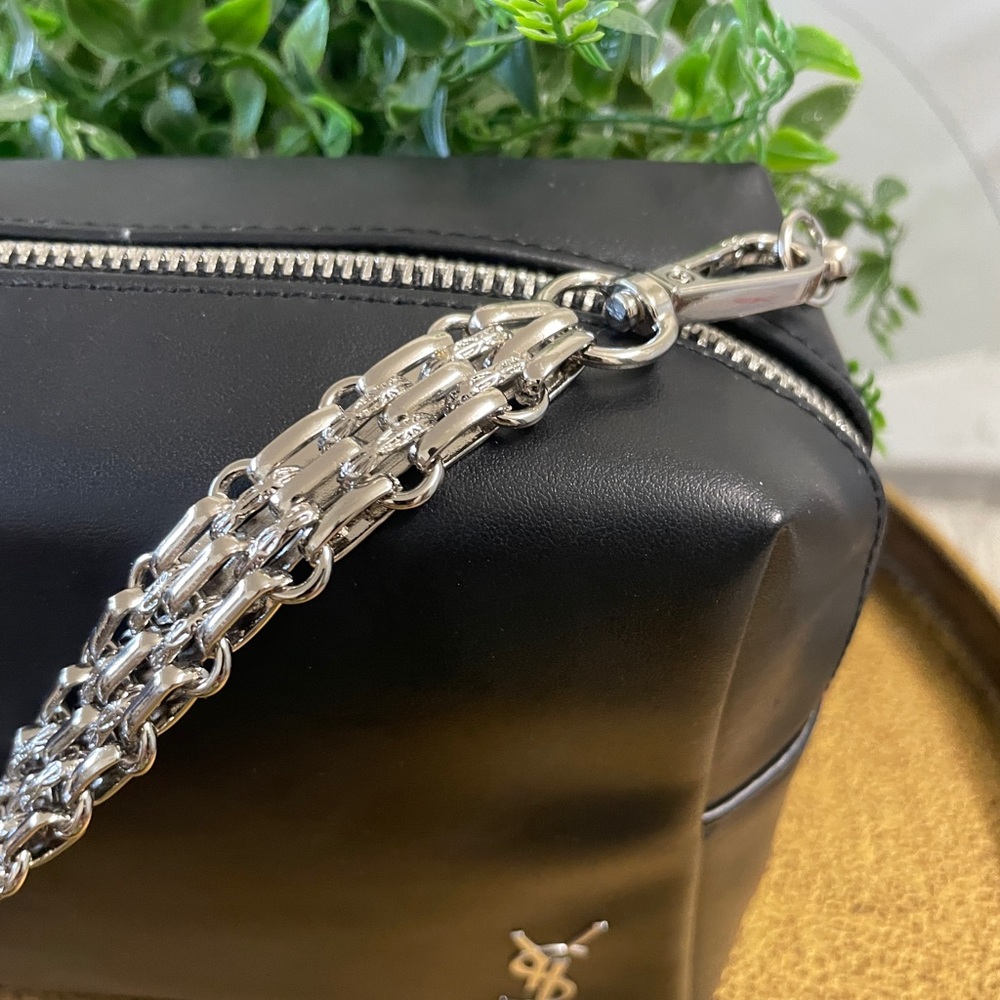 New YSL - Picture 5 of 14